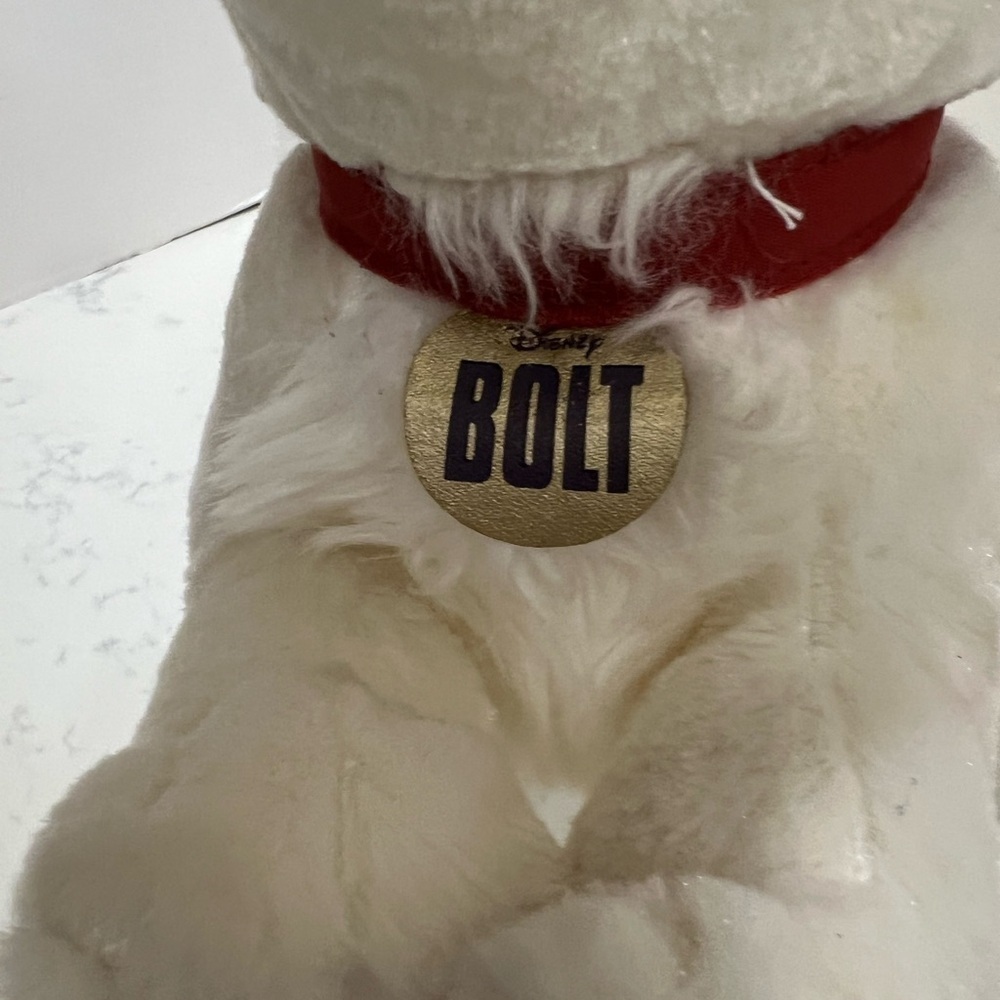🚨🚨🚨‼️‼️‼️SOLD 🚨🚨🚨‼️Disney Bolt Dog Collar - Red and Gold - Picture 1 of 9